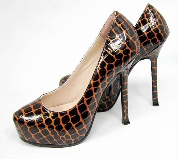 Rate This Brown Pattern High Heel Shoe