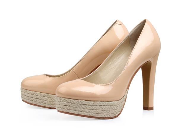 Rate This Light Biege High Heel Shoe